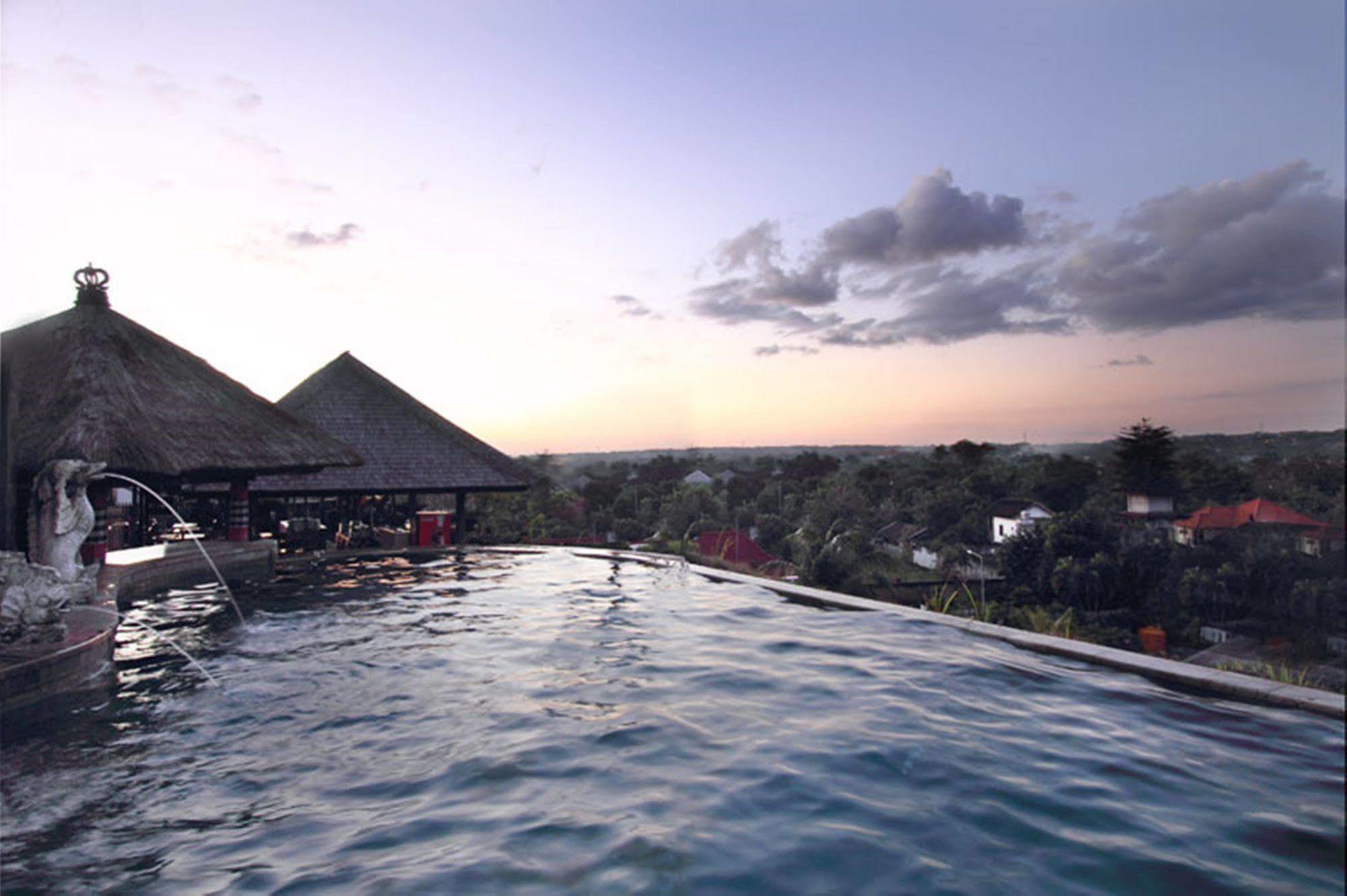 Nirmala Hotel Jimbaran Extérieur photo